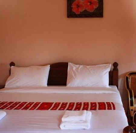 Huen Mai Hom Hotel Nan Exterior photo