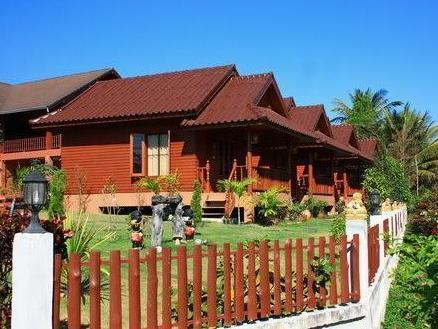 Huen Mai Hom Hotel Nan Exterior photo