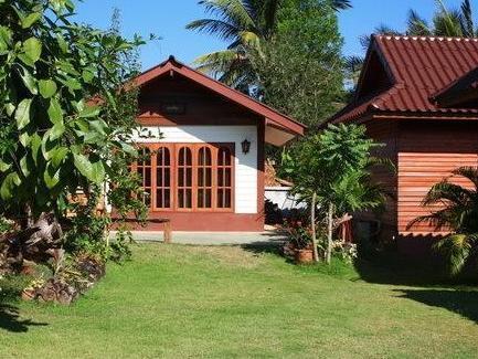 Huen Mai Hom Hotel Nan Exterior photo